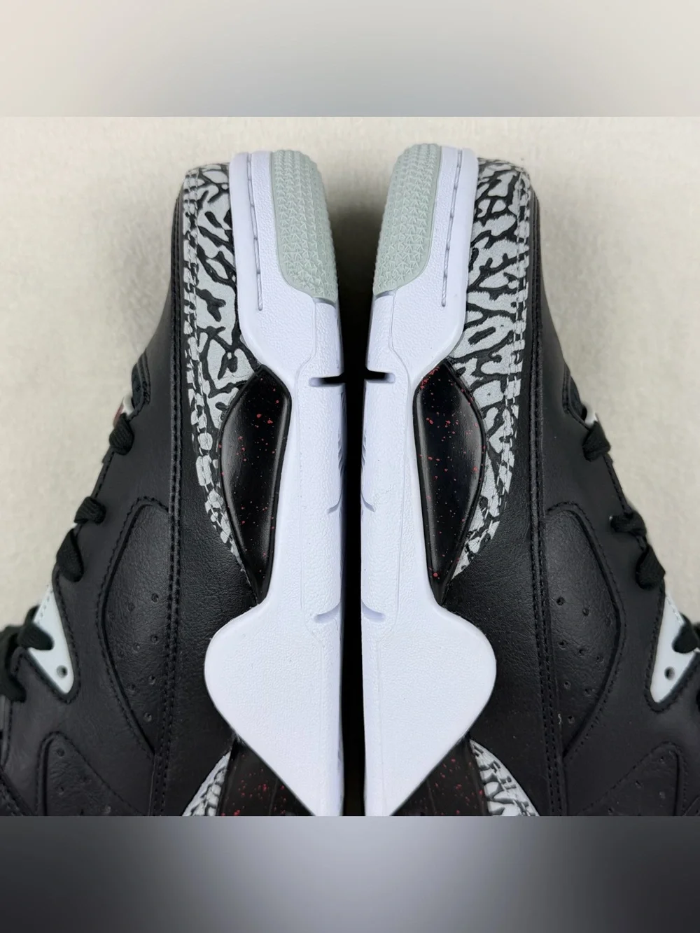 Nike Air Jordan Son of Mars Low Black Cement Men’s 9 580603-002 New -Damaged Box